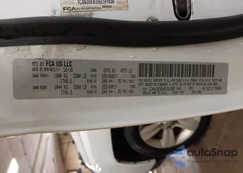 2017 Jeep Compass Latitude 4X4 from USA, damaged, VIN 1C4NJDEB2HD191039